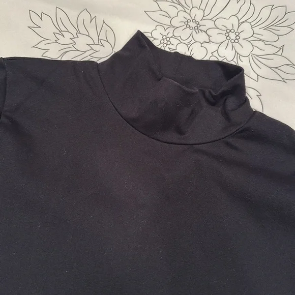 A&F Mock Neck Bodysuit - Picture 3 of 4